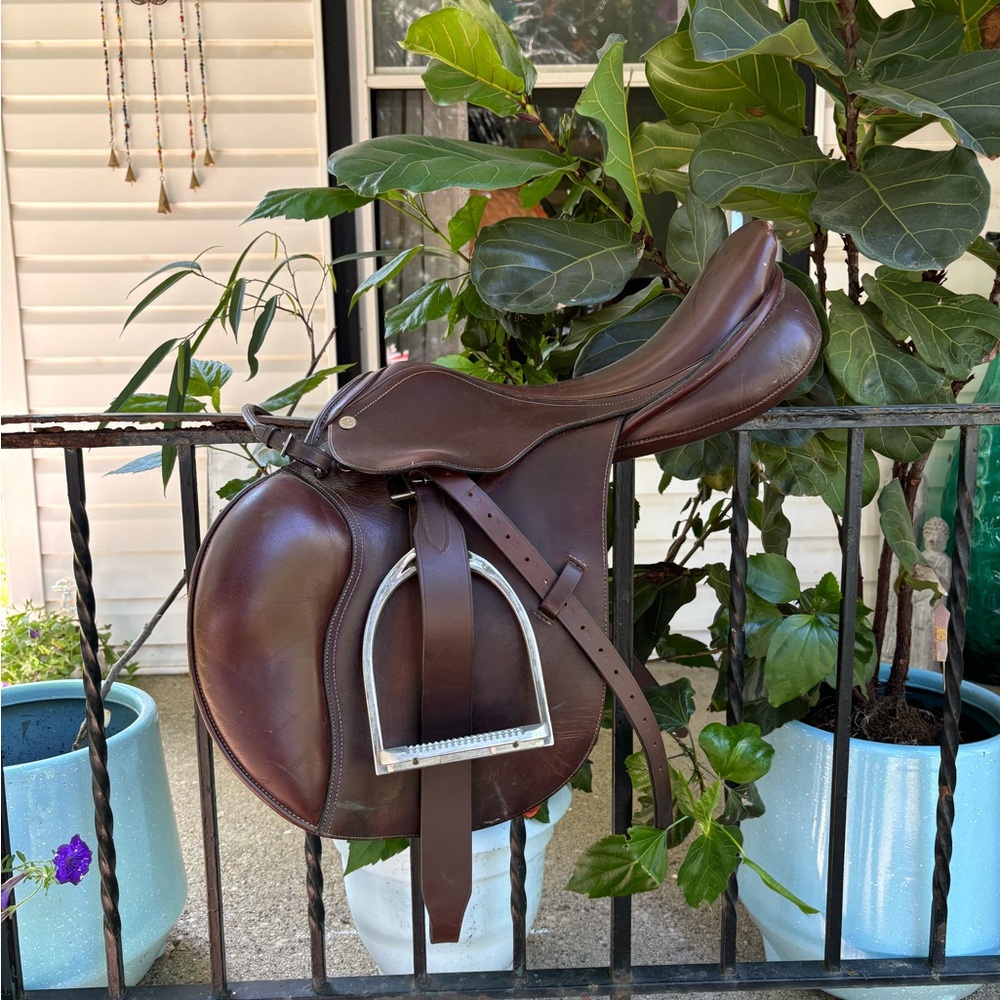 ThornHill Germania Two Phase Saddle Wide